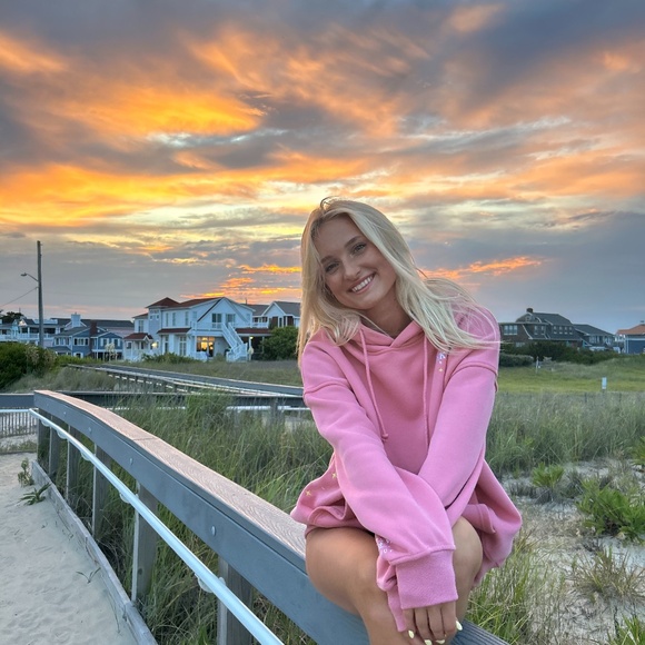 Meet your Posher, Grace - Picture 2 of 4